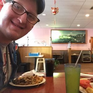 Meet your Posher, Devin